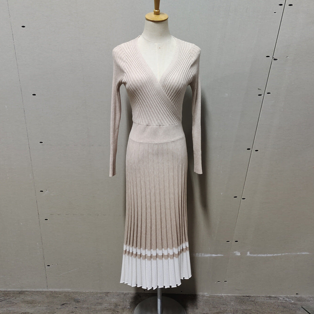 V-neck Long Sleeve Knitted Pleated Midi Dress